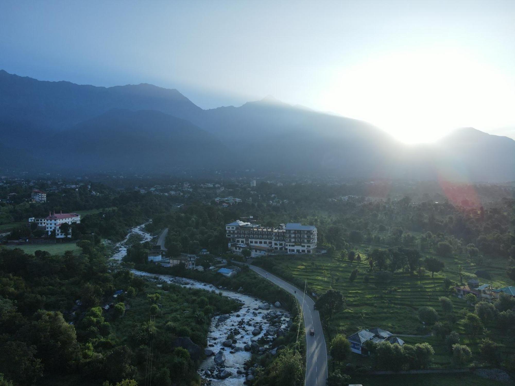 D'Polo Club & Spa Resort Dharamshala Luaran gambar
